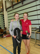 TK-17, Kotkan tytöt Elina Huovila ja Sofia Valtonen