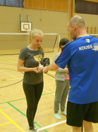 Julia, B ryhmän kiertopalkintoa noutamassa 2016